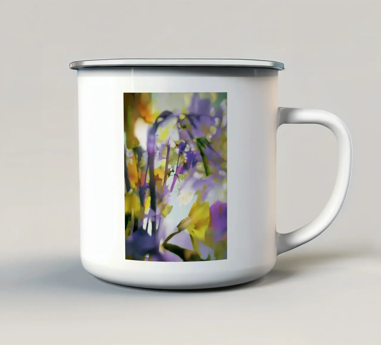 April tazza in smalto da Angelo Cerantola