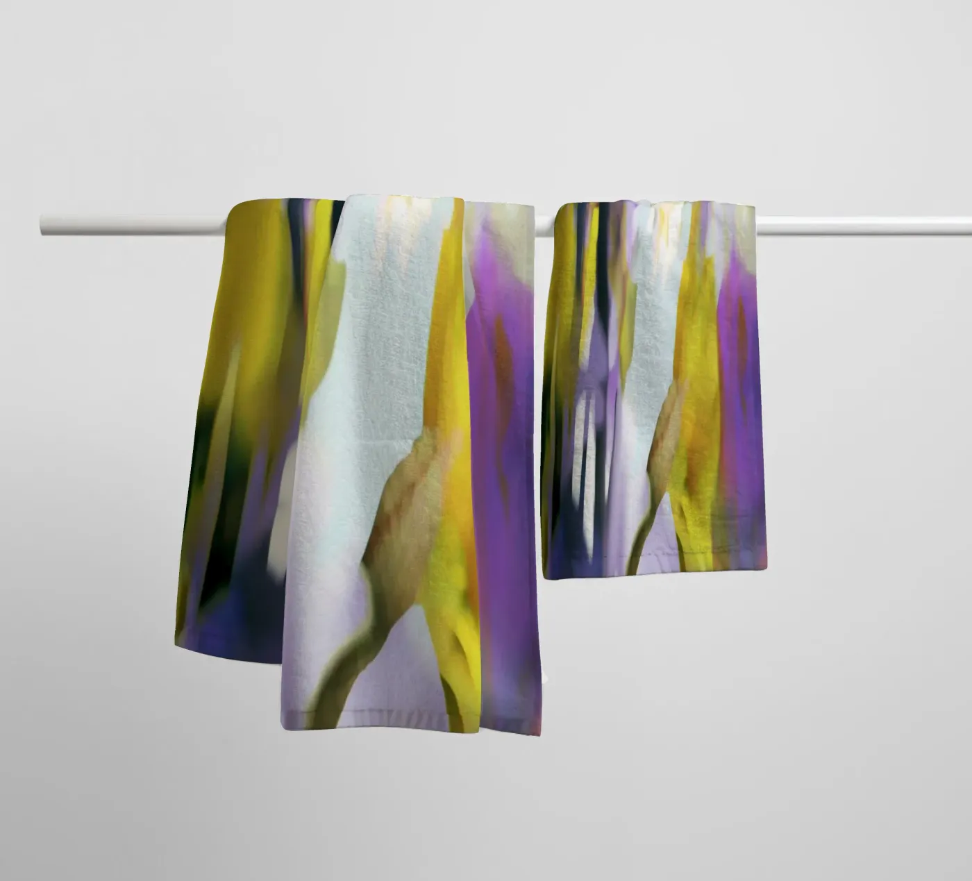April towel by Angelo Cerantola