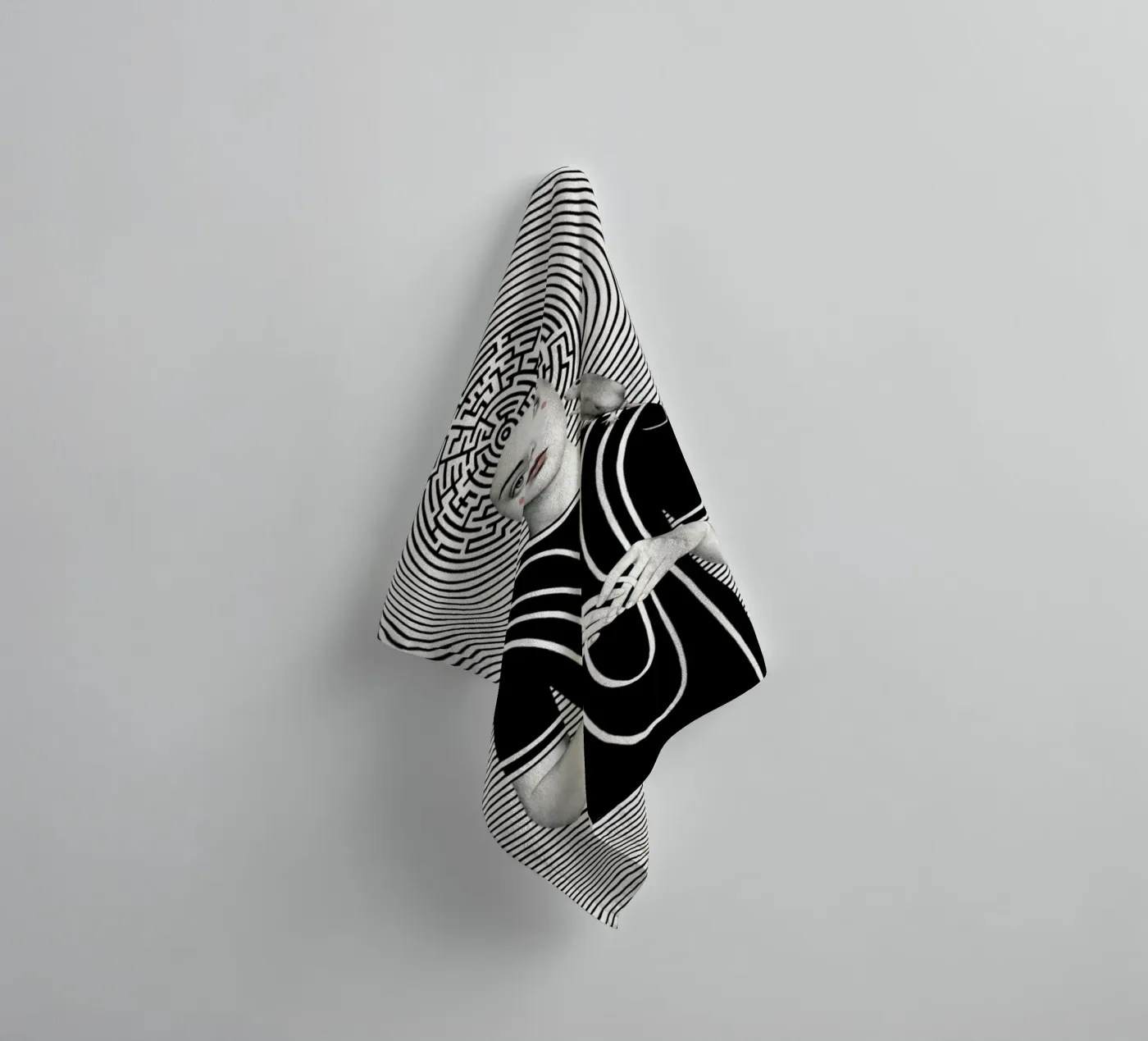 Mara towel by Sofia Bonati