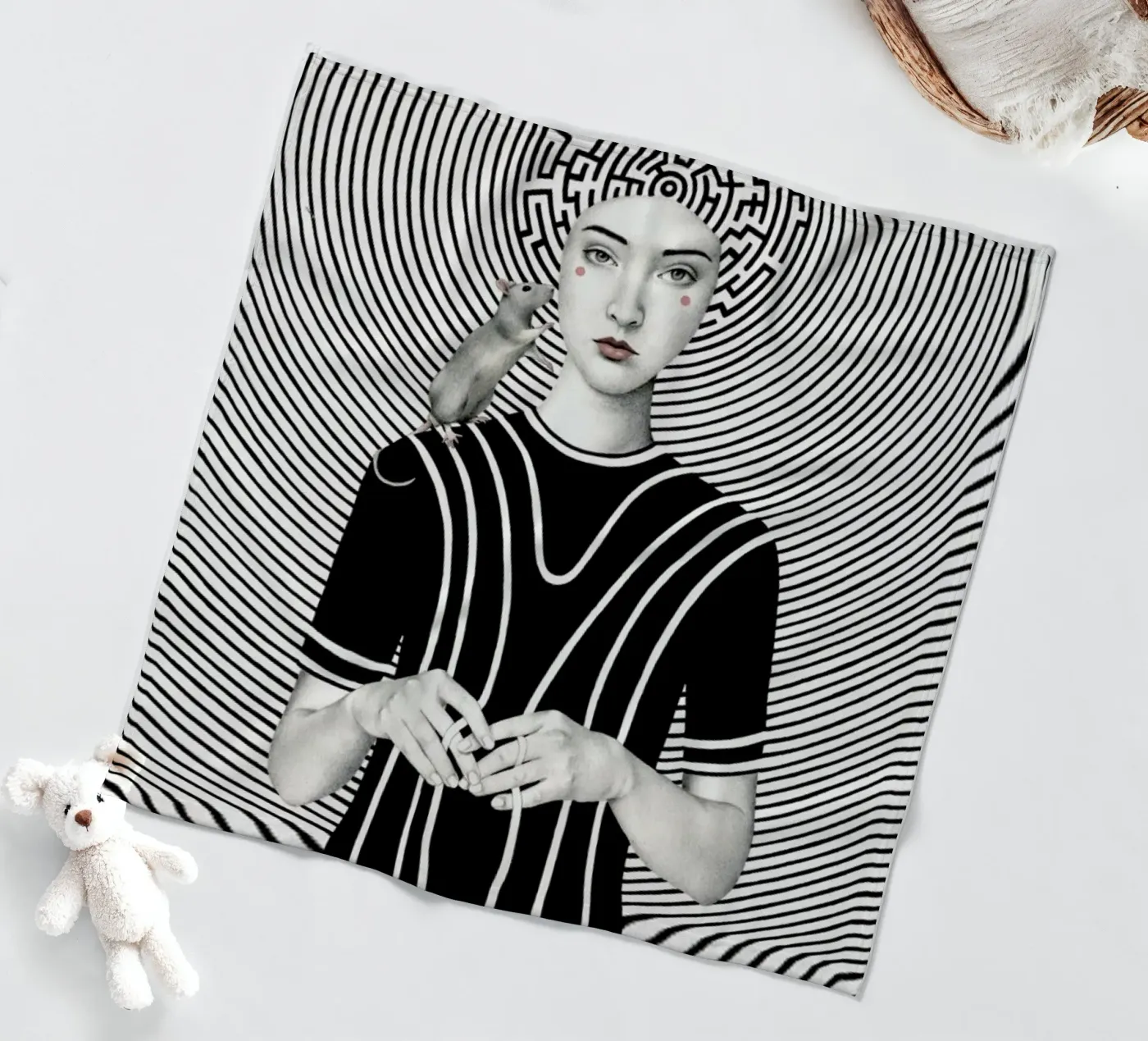 Mara fleece blanket by Sofia Bonati