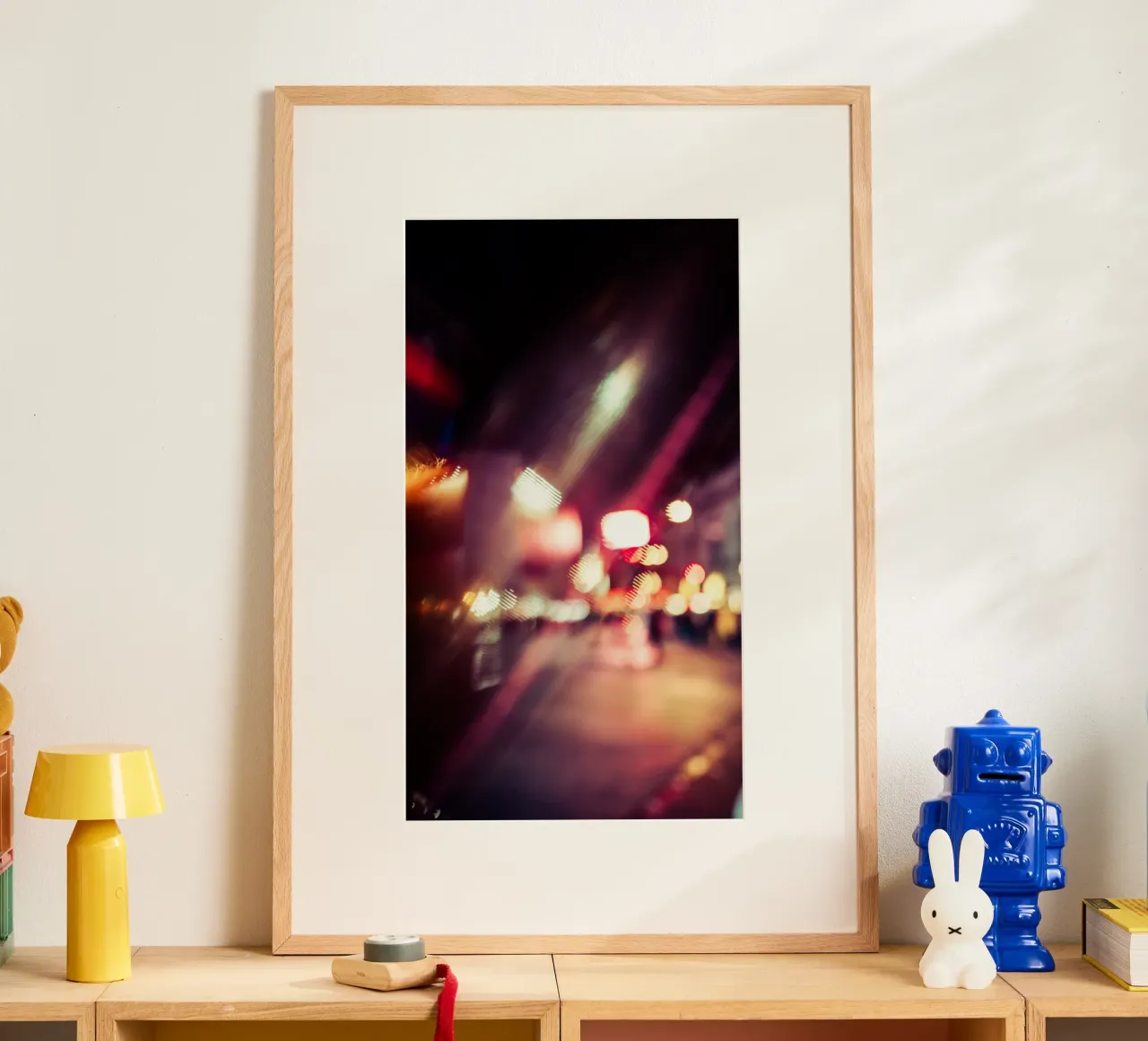 Abstrakt London poster con telaio in legno da Flo Klein