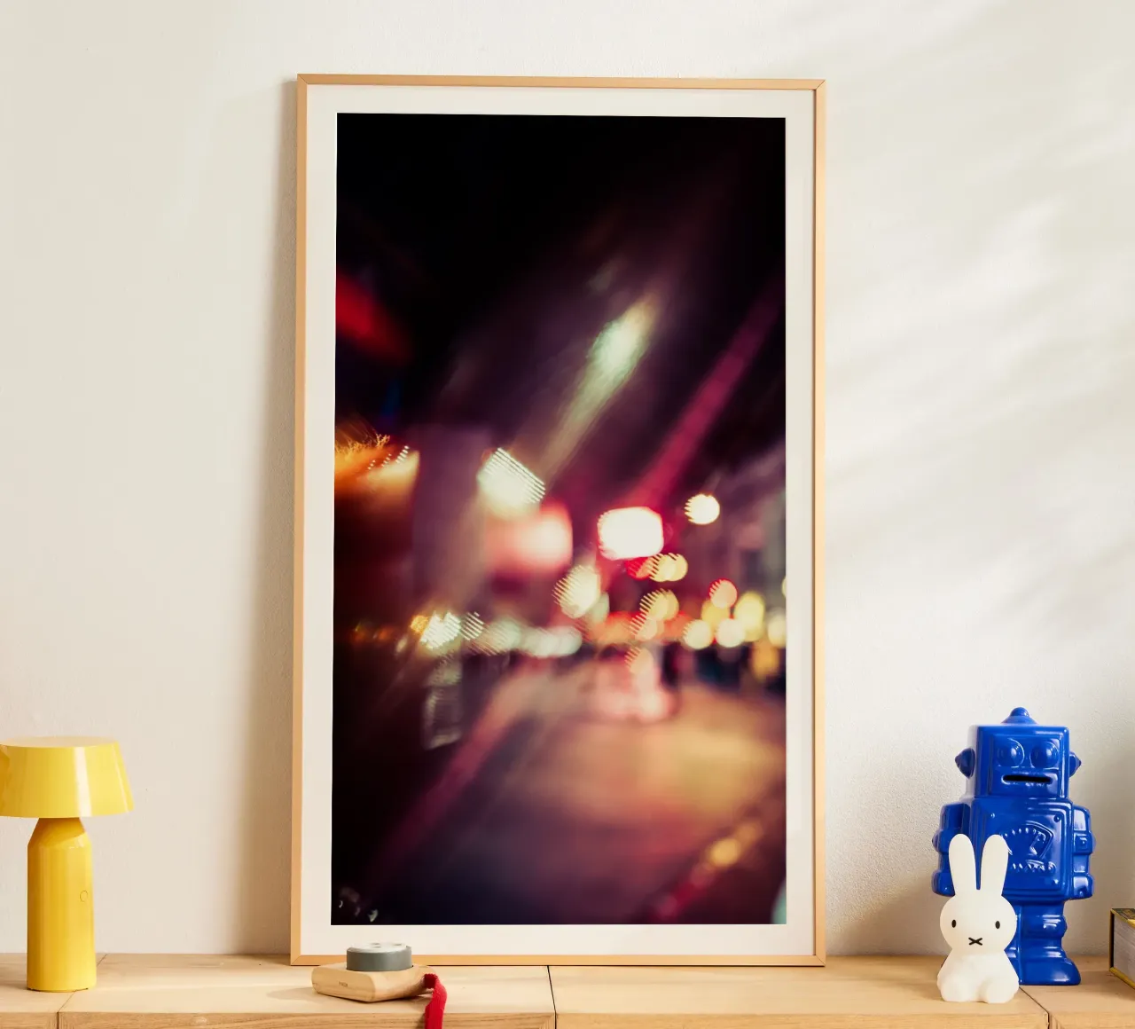 Abstrakt London poster con telaio in legno da Flo Klein