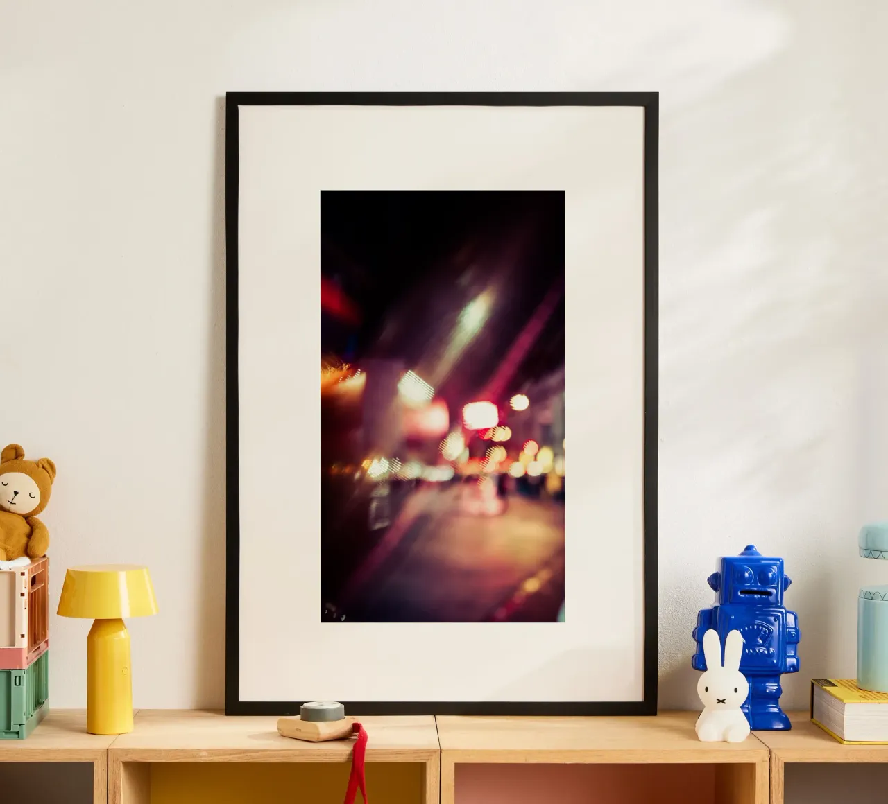 Abstrakt London poster con telaio in legno da Flo Klein