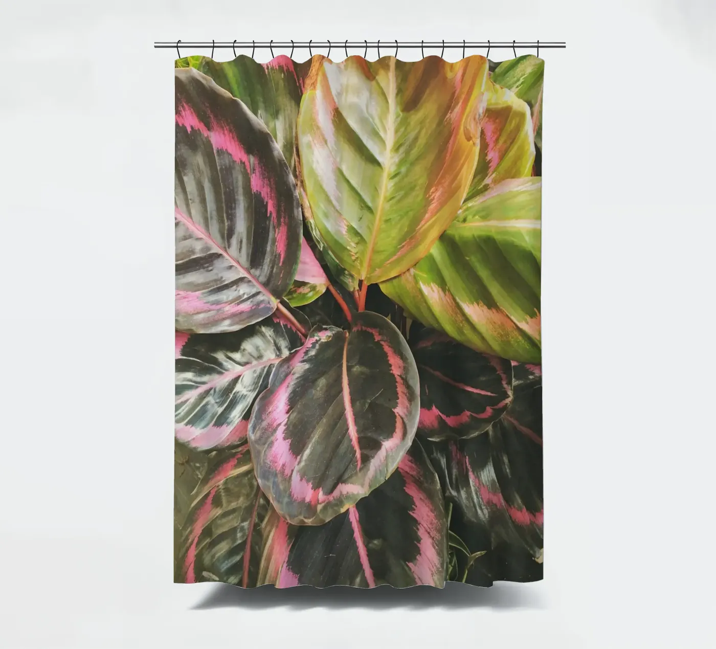 Leafy Duschvorhang von Cassia Beck Photography