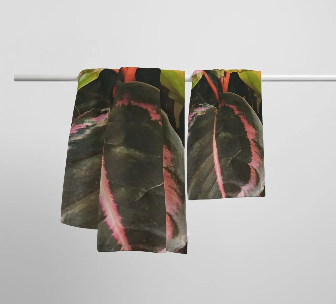 Bladrijk badhanddoek van Cassia Beck Photography