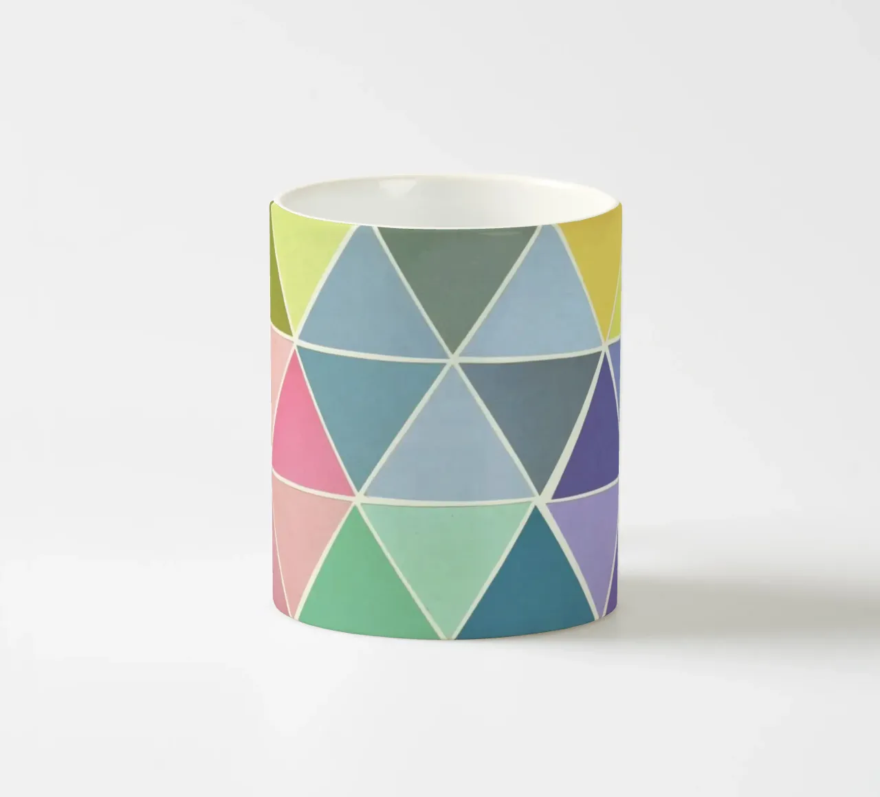 Frammentato tazza in ceramica da Cassia Beck Collage