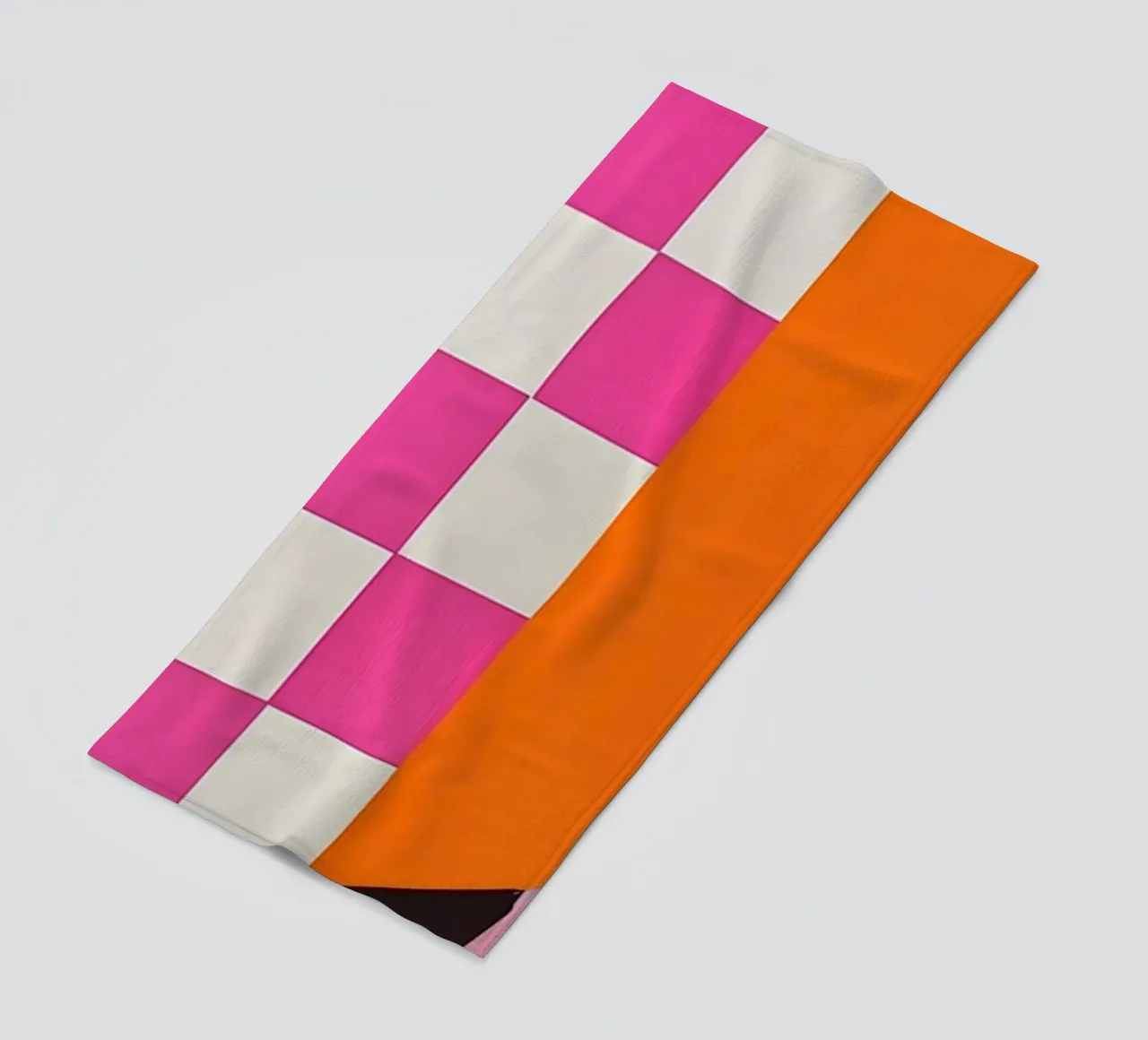 Pink and Orange Abstract Checks telo mare da Gypsy Galleria
