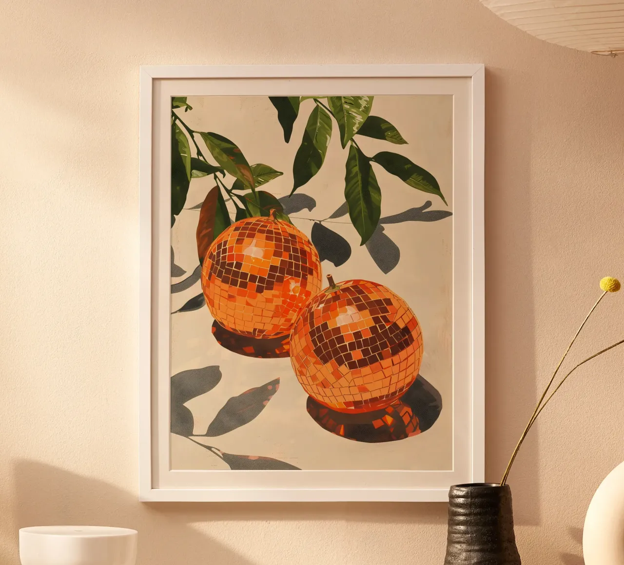 Orange Disco poster con telaio in legno da Gypsy Galleria