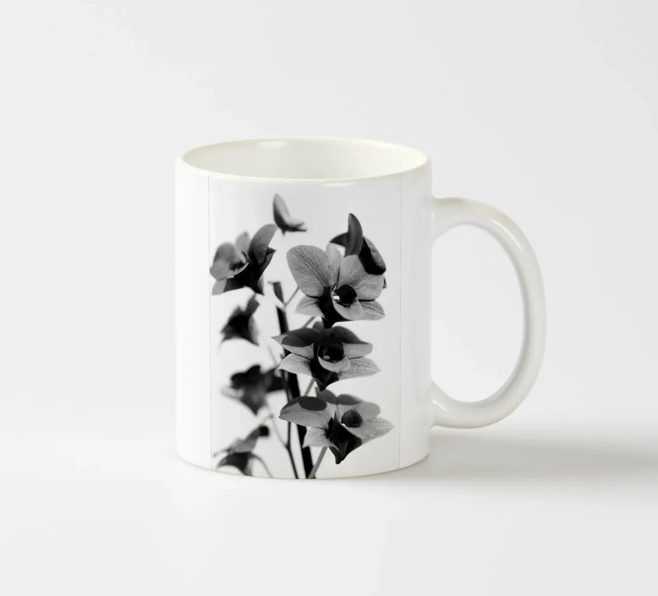 Flora #12 tazza in ceramica da rafael campezato