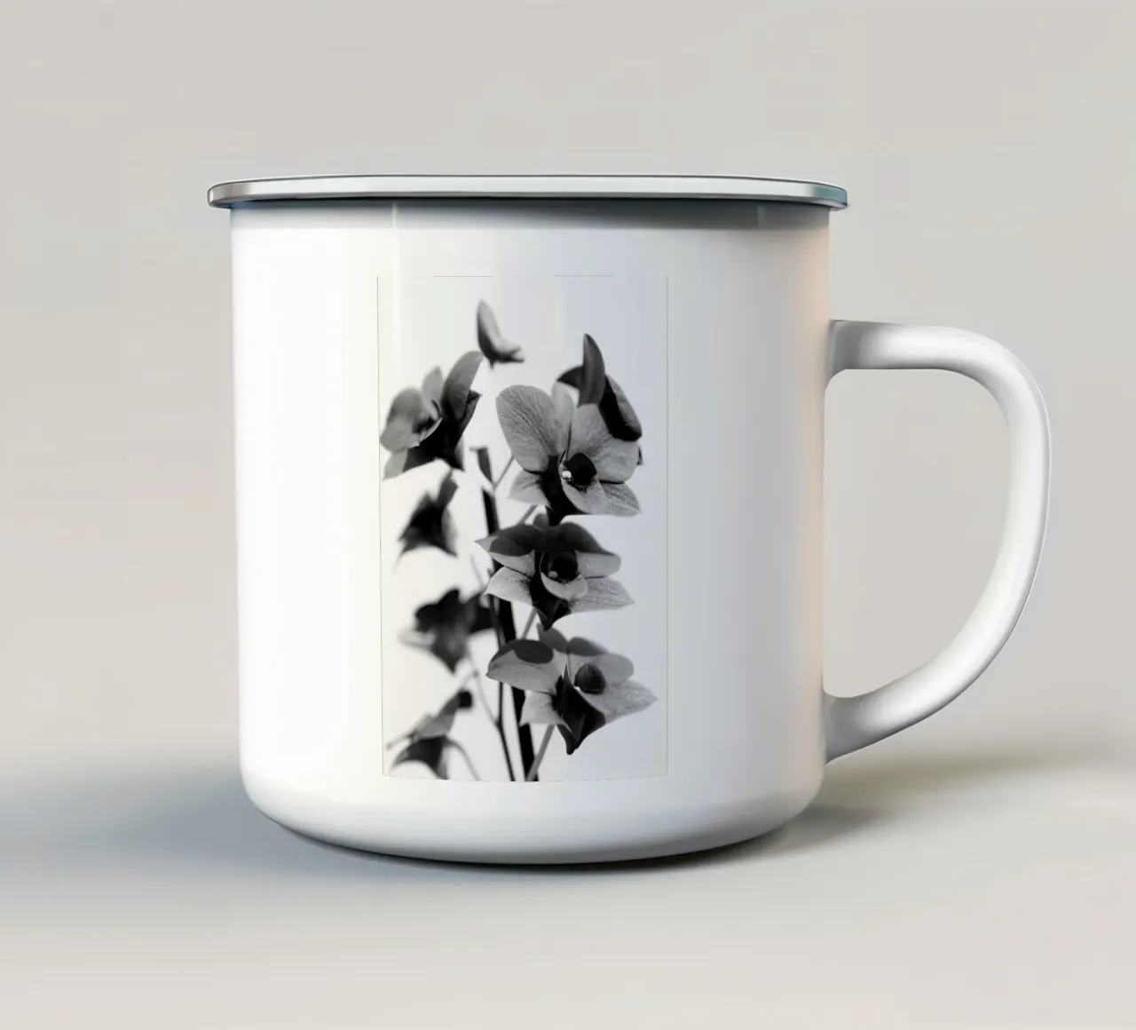 Flora #12 tazza in smalto da rafael campezato