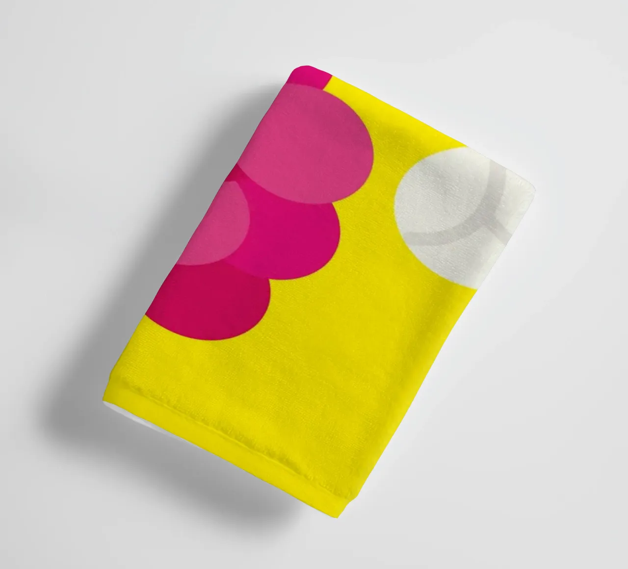 Raspberry towel by Lidia Blomgren