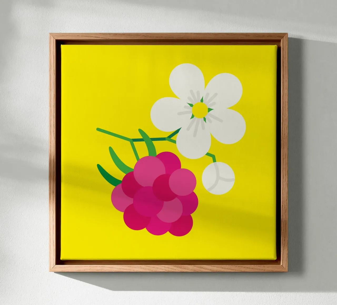 Raspberry Leinwand mit Schattenfugenrahmen von Lidia Blomgren