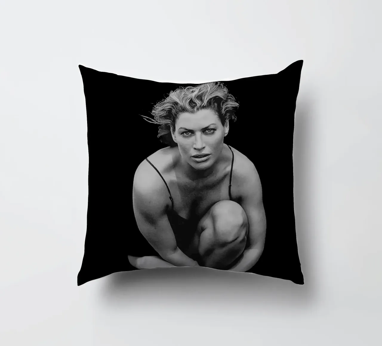 Model Carre Otis B&W cuscino da Carinaprint