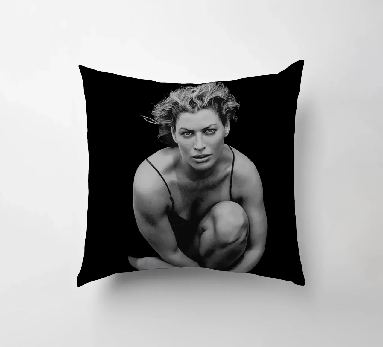 Model Carre Otis B&W cuscino da Carinaprint