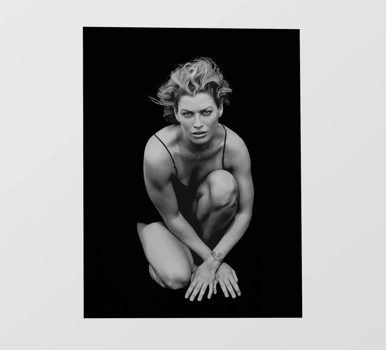 Model Carre Otis B&W pellicola backlit da Carinaprint