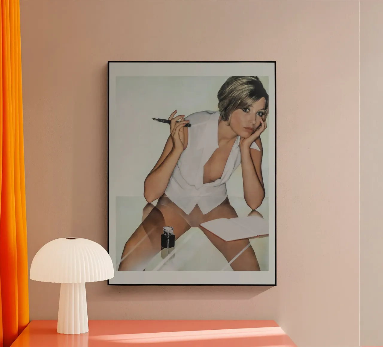 Modello Jane Lumb plexiglass da Carinaprint