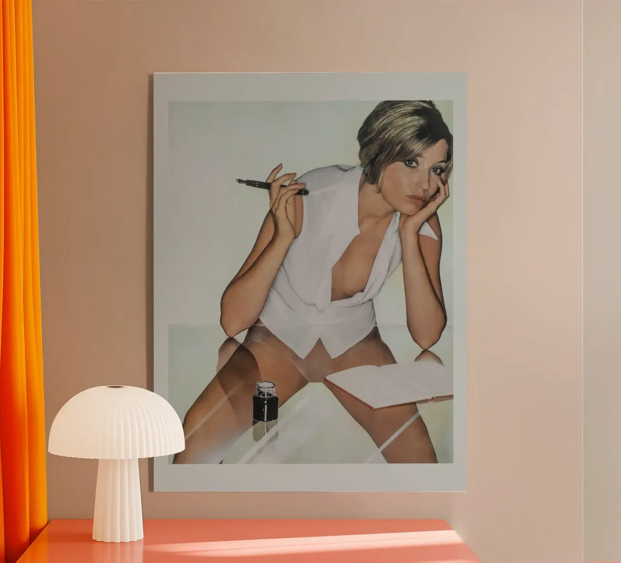 Modello Jane Lumb plexiglass da Carinaprint