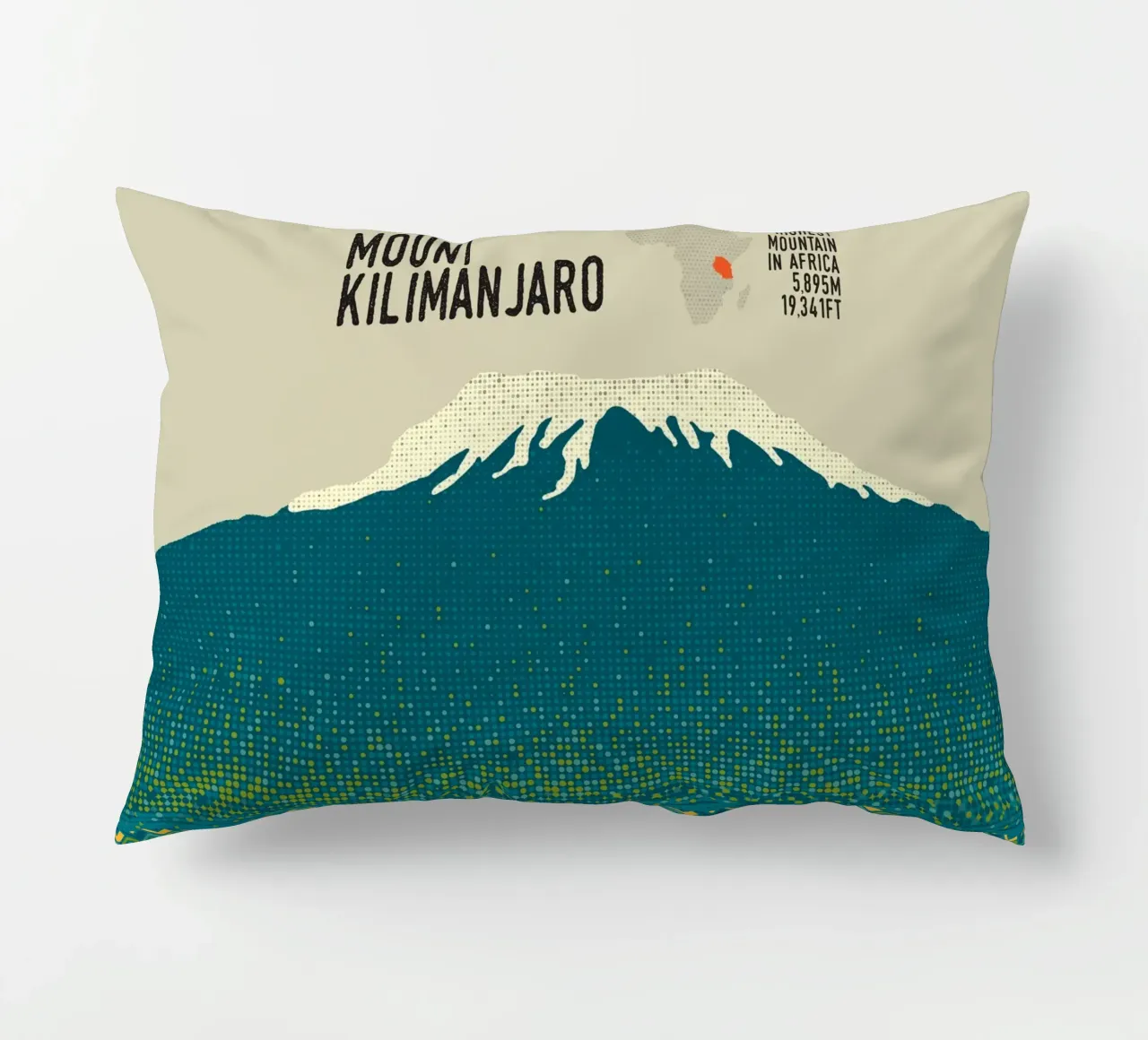 Monte Kilimangiaro cuscino da The Printed Sparrow
