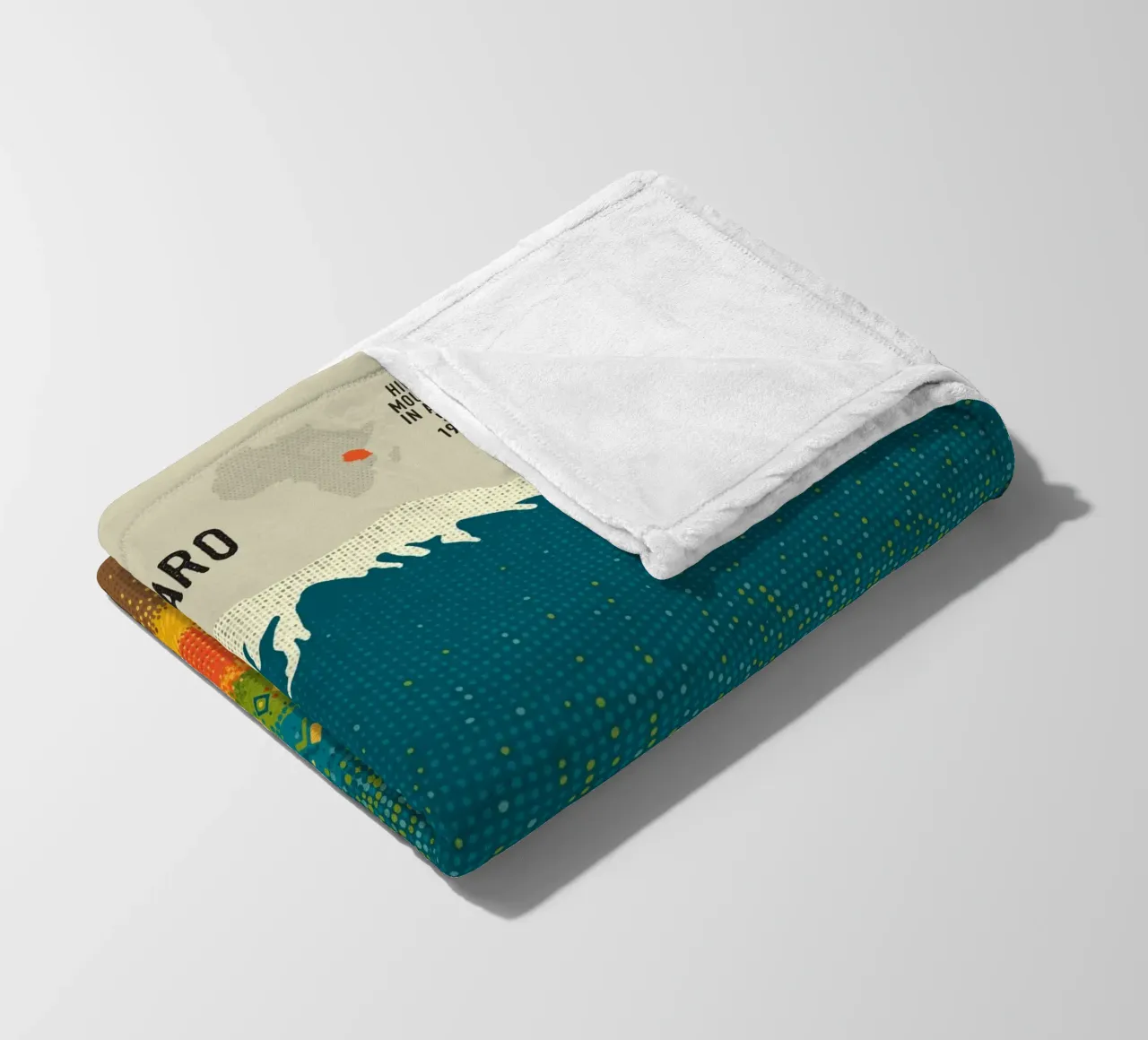 Monte Kilimangiaro coperta in pile da The Printed Sparrow