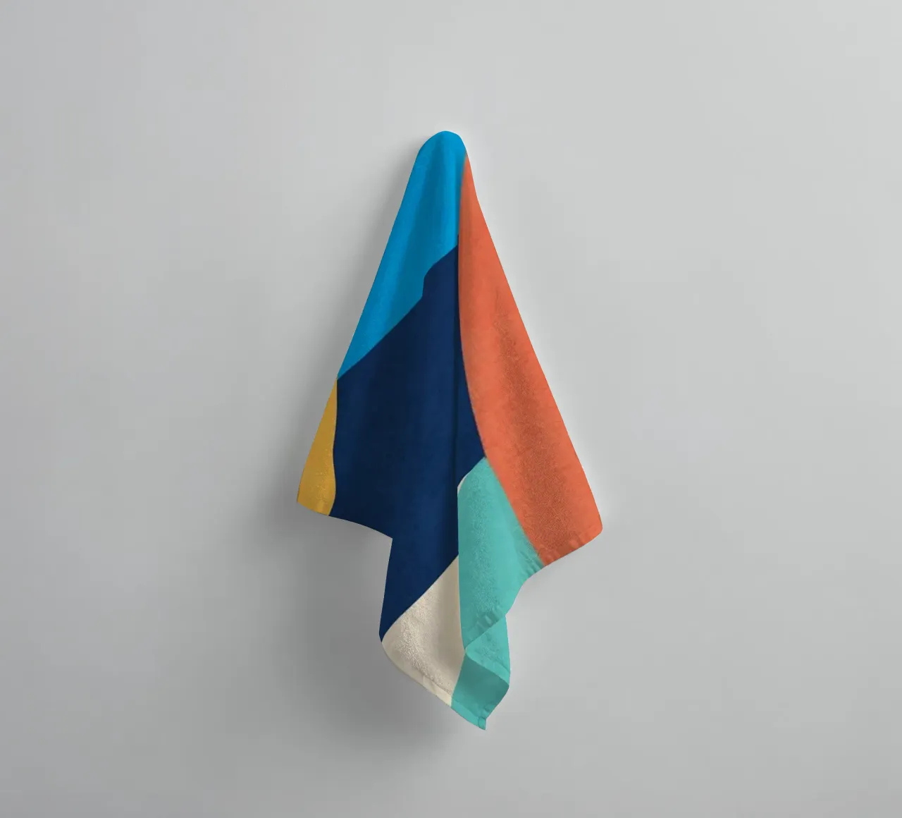Forme colorate e minimali asciugamano da bagno da ThingDesign
