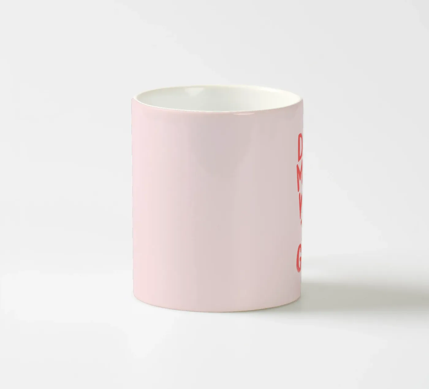 Don't Mess With the Girls Freches, kühnes, feministisches Statement Keramik Tasse von THE MOTIVATED TYPE