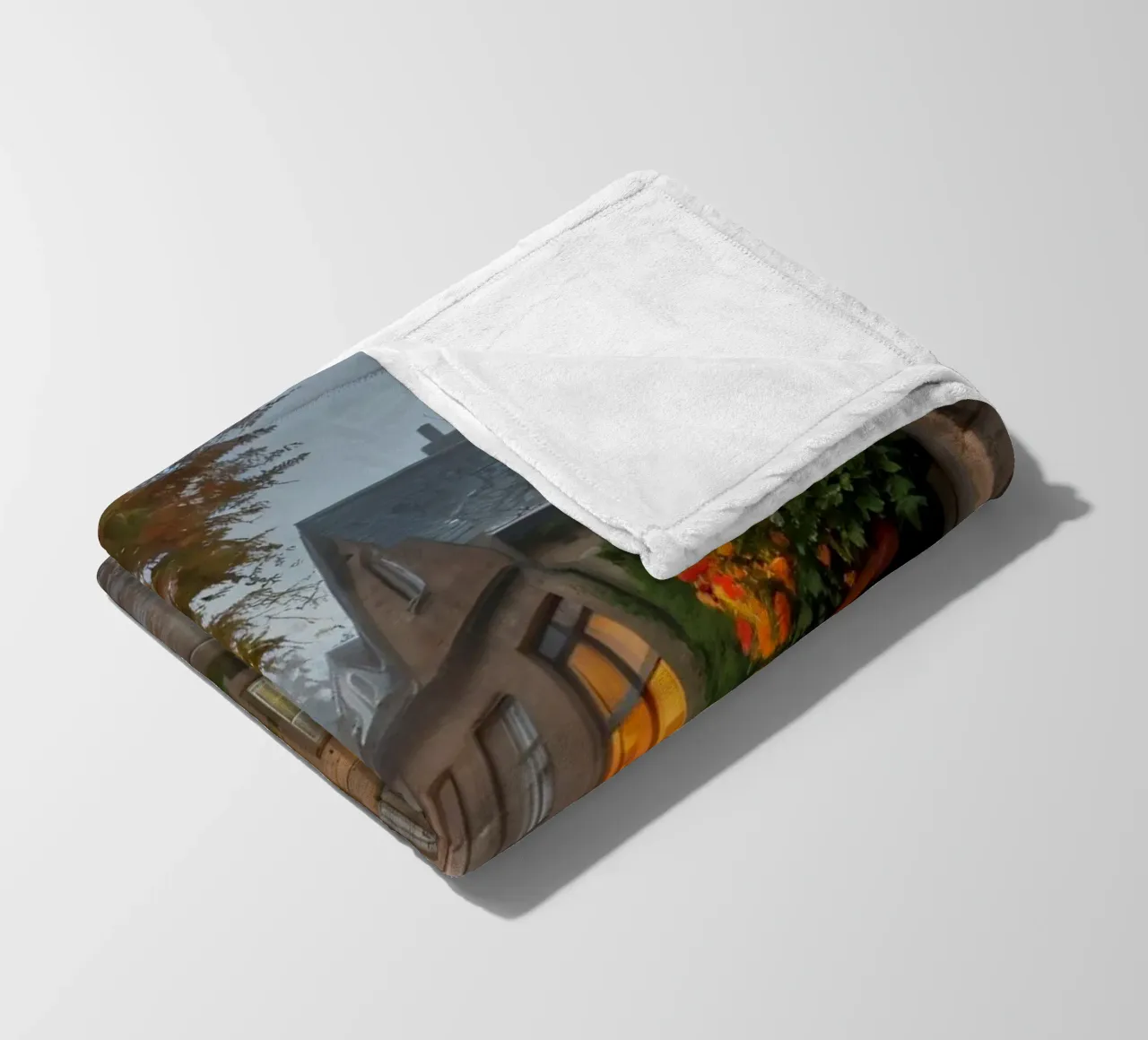 Incantevole strada acciottolata con alberi autunnali e luce calda coperta in pile da DesignDoodle