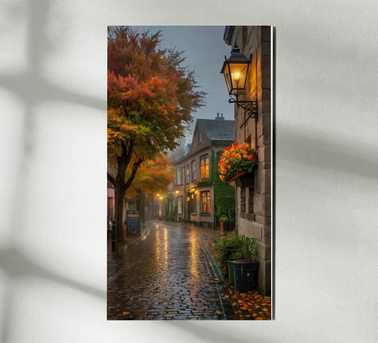 Incantevole strada acciottolata con alberi autunnali e luce calda alluminio dibond da DesignDoodle