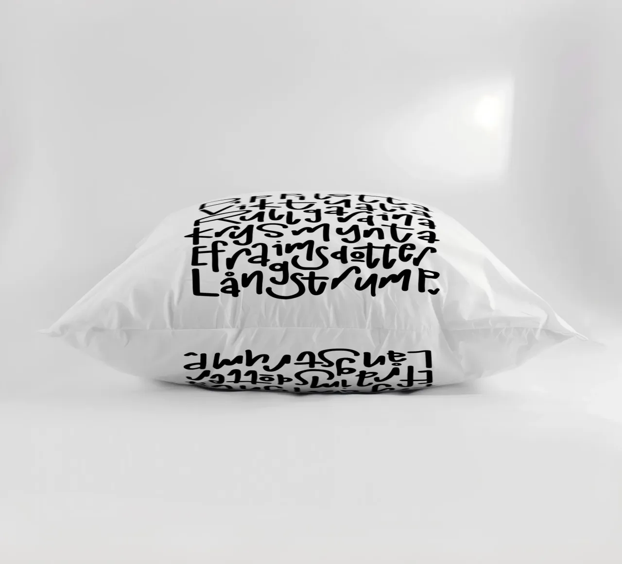 Pippi Langstrumpf cuscino da LIMITED EDITION LETTERS