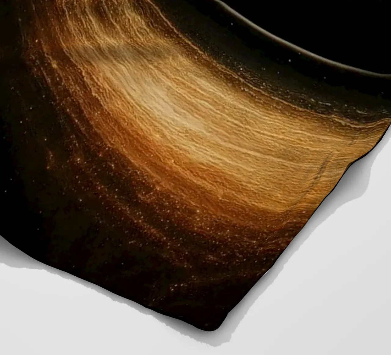Interstellar Black Hole Gargantua coperta in pile da Lootprint