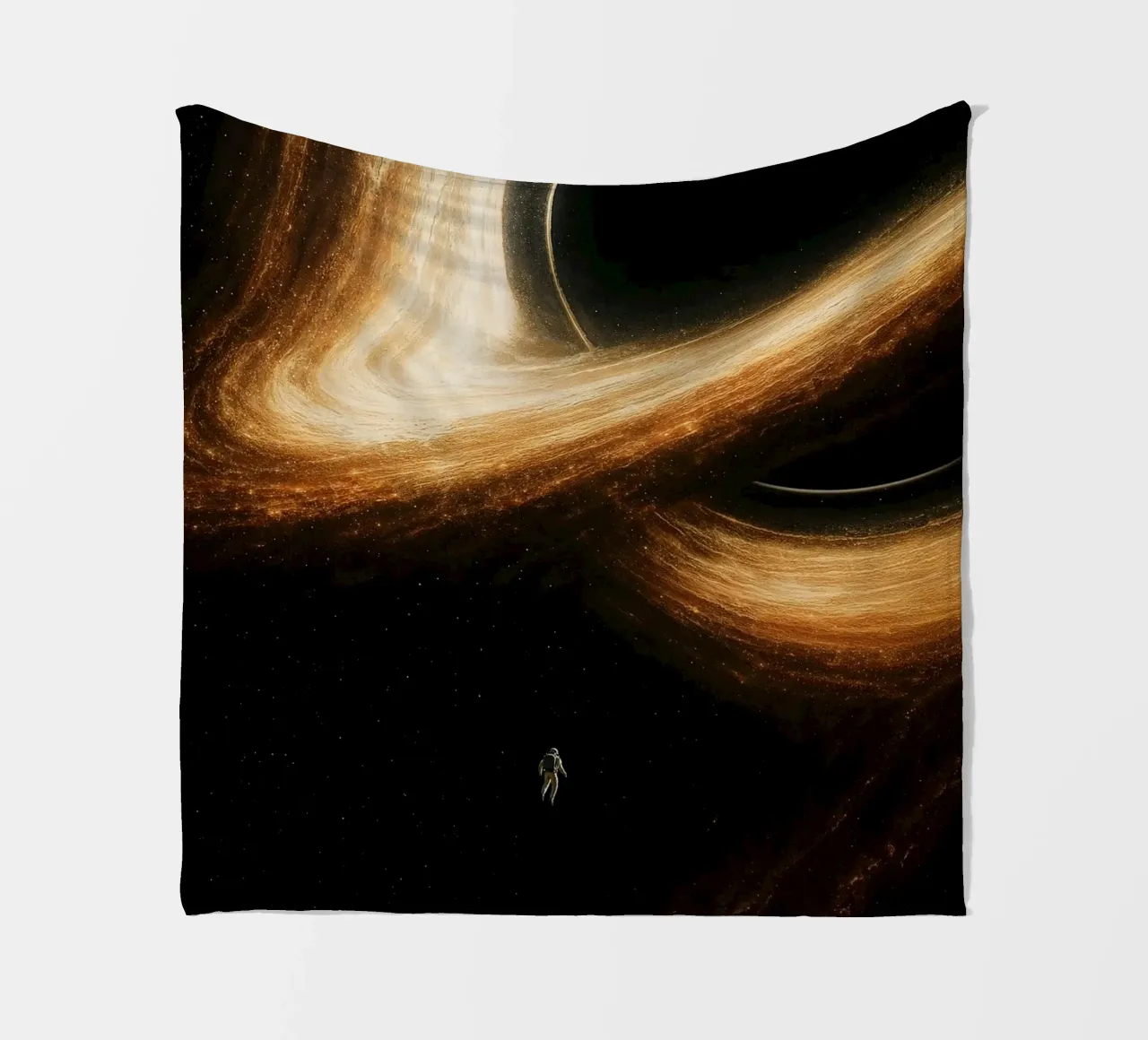 Interstellar Black Hole Gargantua coperta in pile da Lootprint