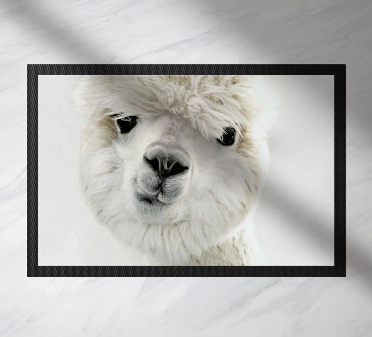 Peeky Alpaca zerbino da Monika Strigel