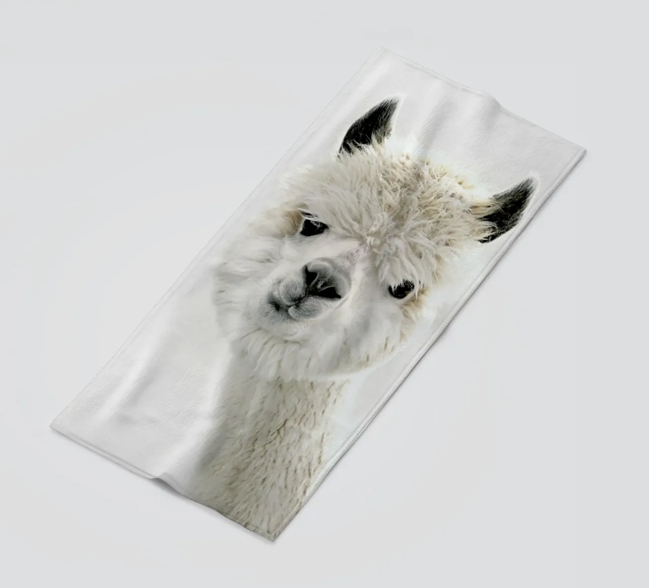Peeky Alpaca telo mare da Monika Strigel