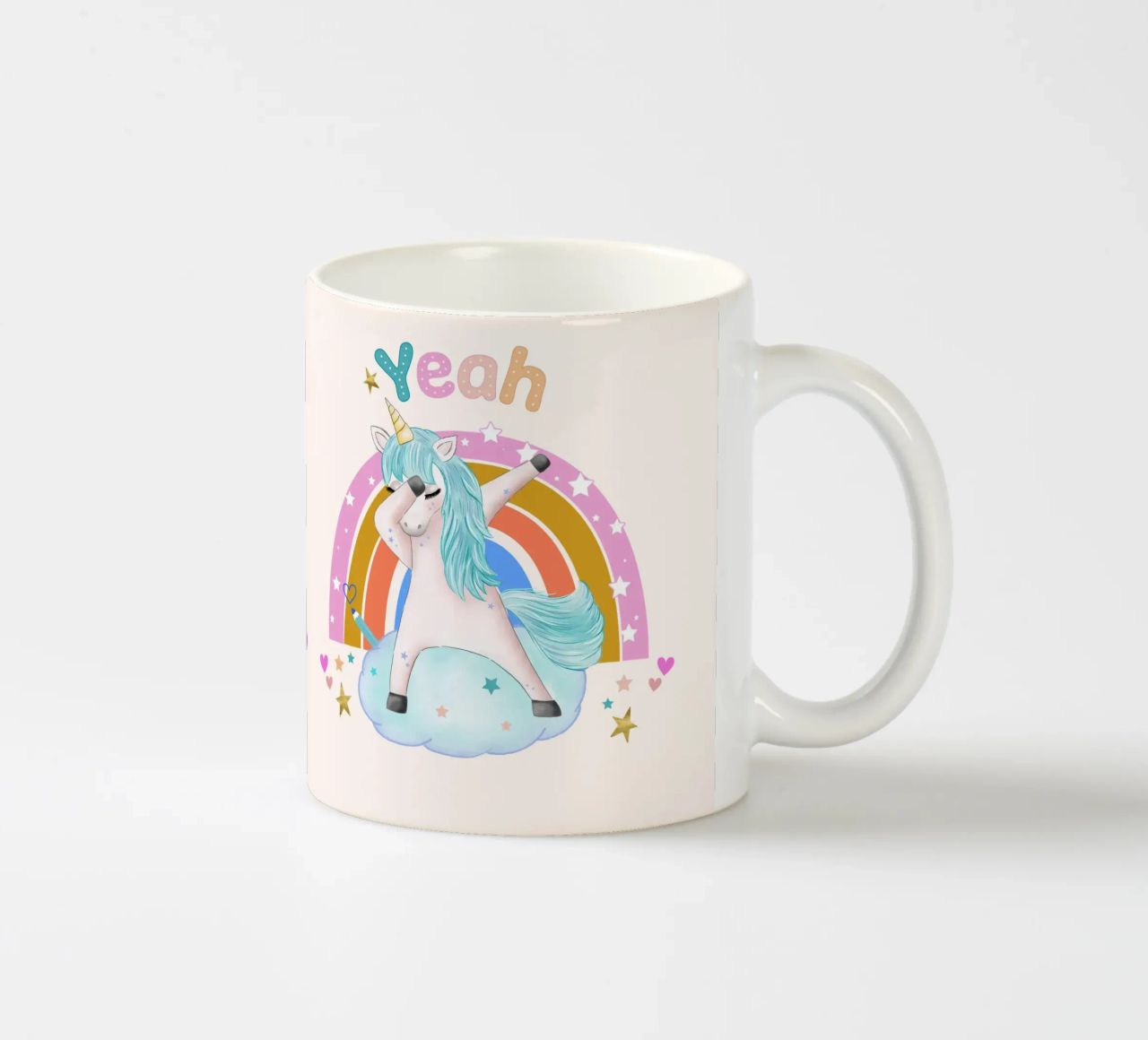 Simpatico unicorno. Con arcobaleno. tazza in ceramica da CalliLetters