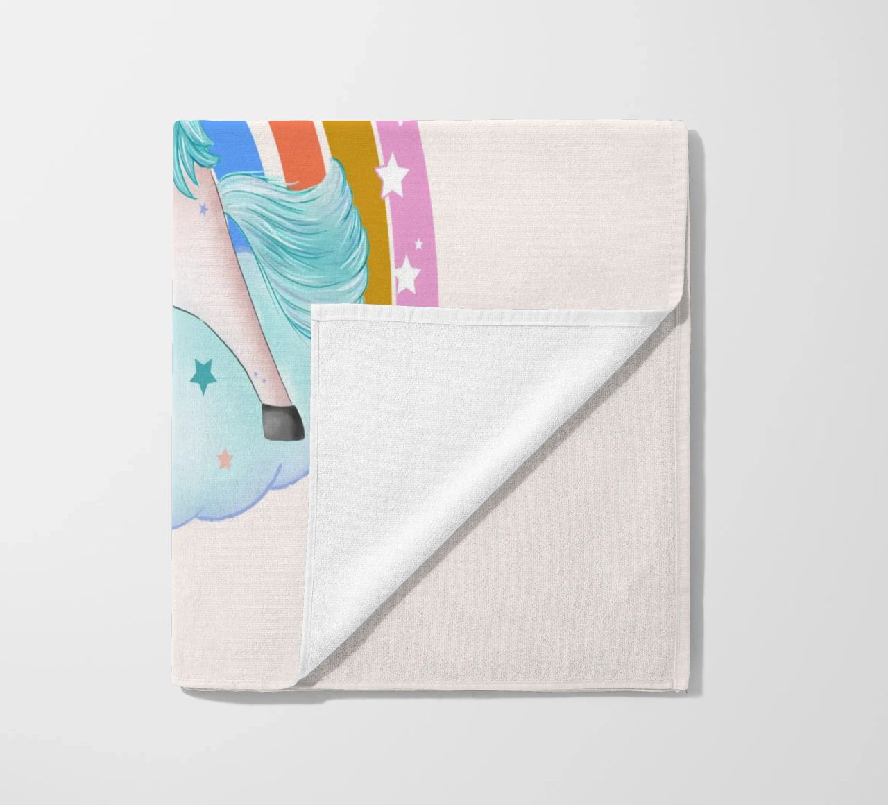 Simpatico unicorno. Con arcobaleno. telo mare da CalliLetters