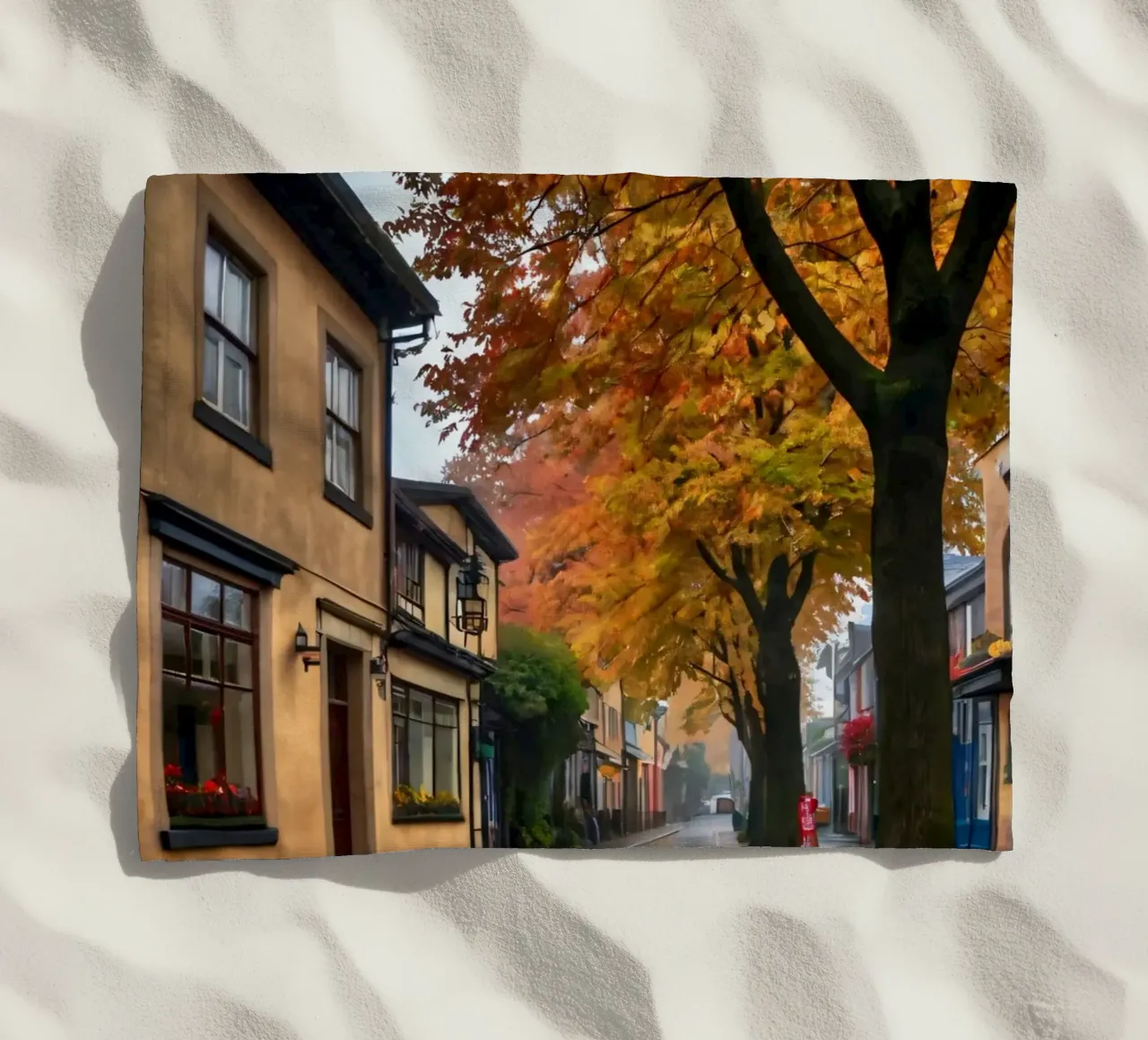 Tranquilla strada di ciottoli in autunno con foglie colorate telo mare da DesignDoodle