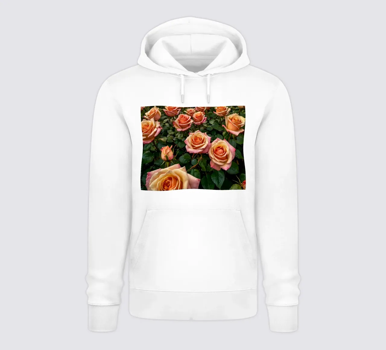 Un vivace campo di rose color pesca in fiore in una valle panoramica felpa con cappuccio da DesignDoodle