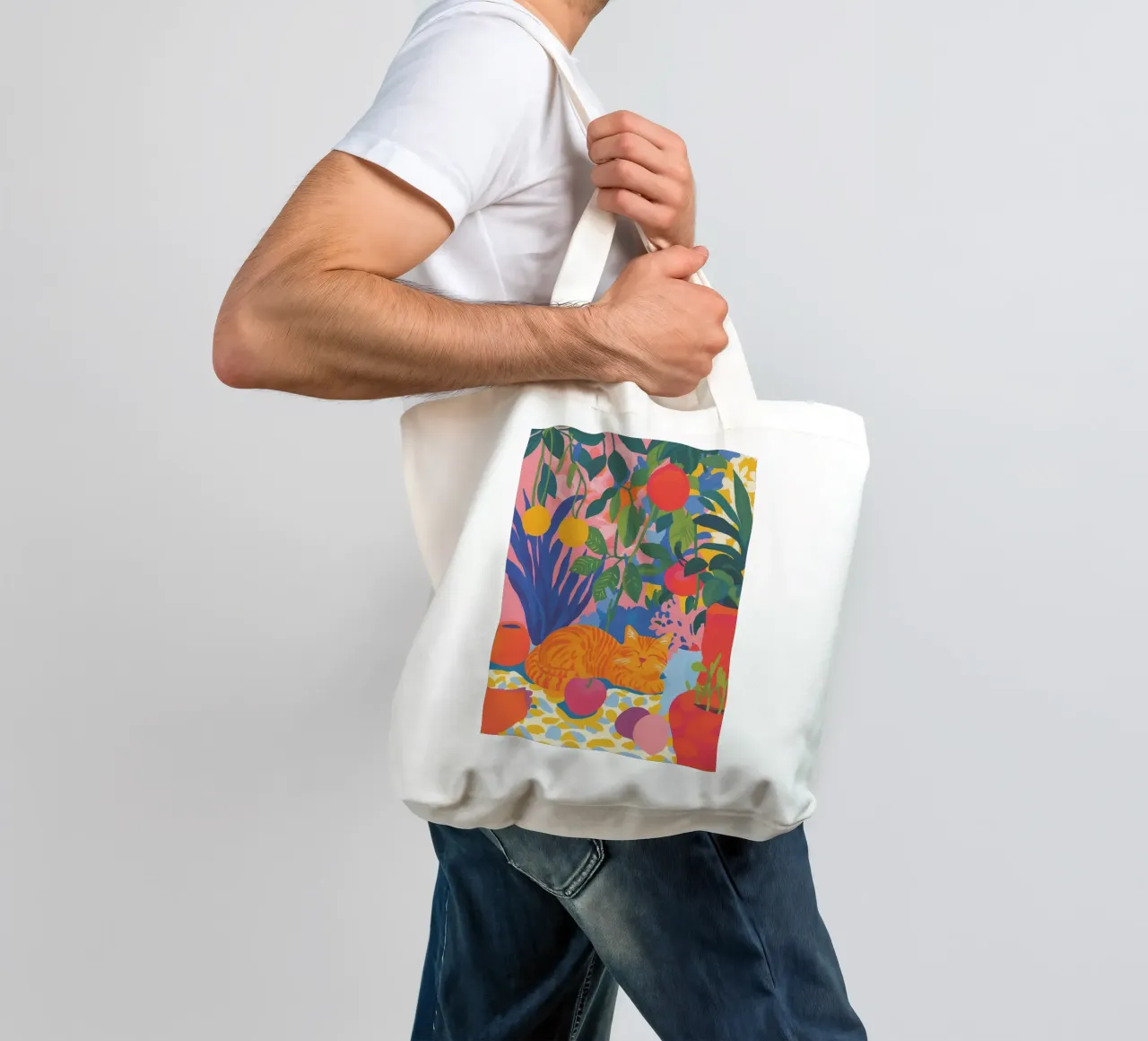 Flowery cat corner tote bag by Carinaprint