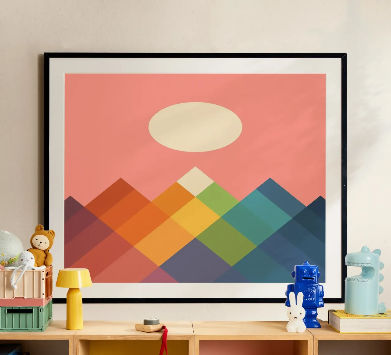 Regenbogengipfel Poster mit Holzrahmen von Andy Westface