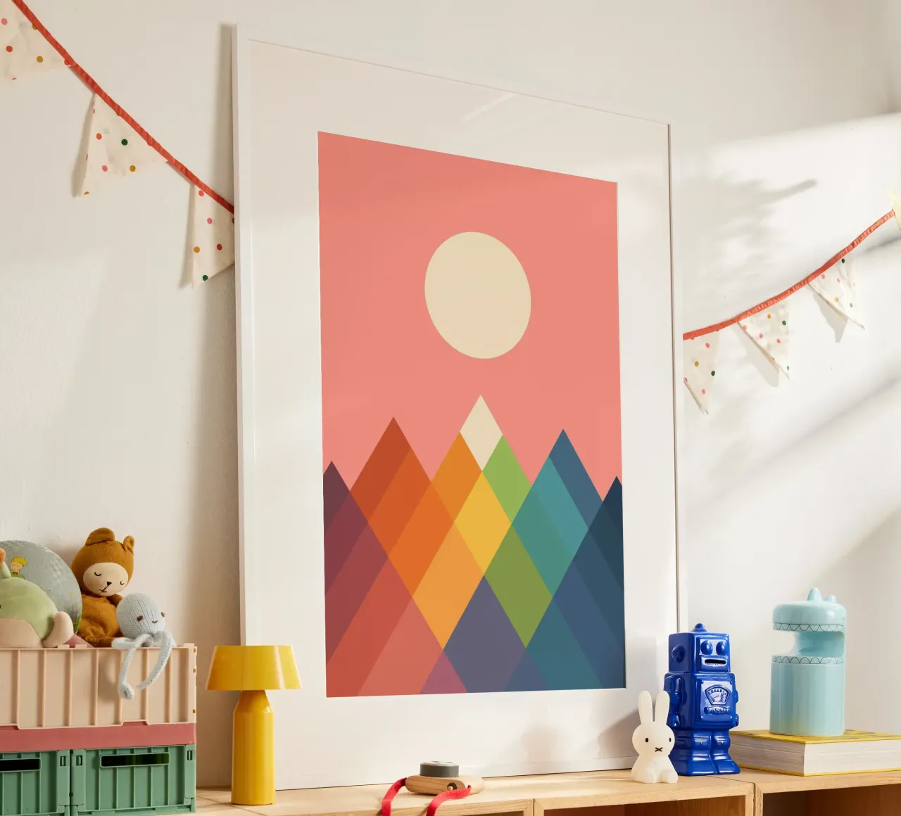 Regenbogengipfel Poster mit Holzrahmen von Andy Westface