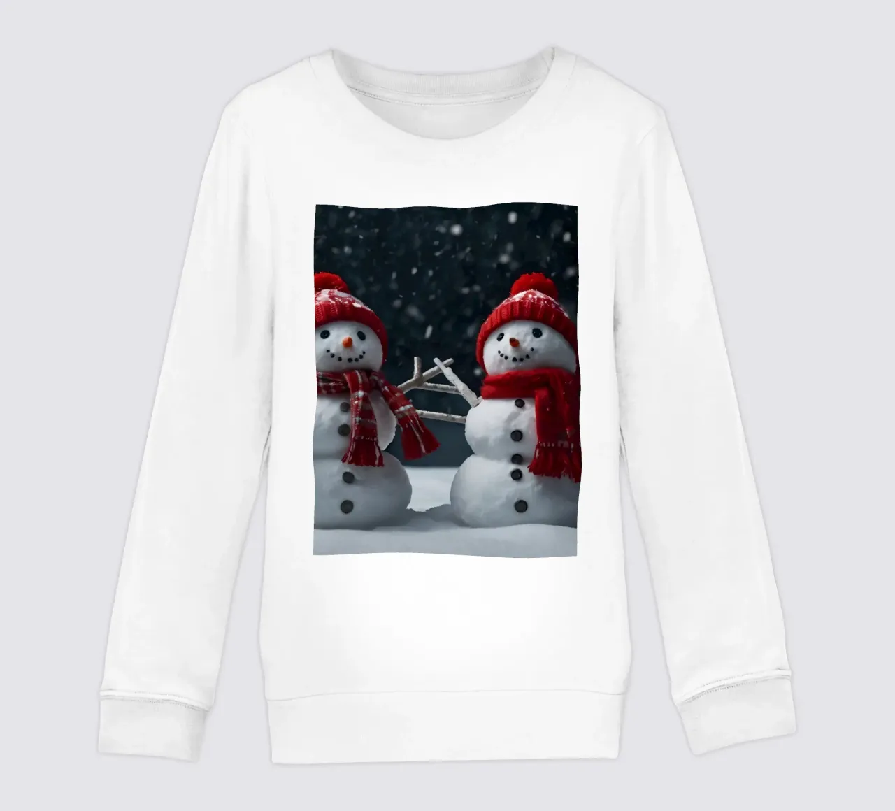 alegres muñecos de nieve con bufandas y gorros rojos de pie juntos sudadera para niño de DesignDoodle