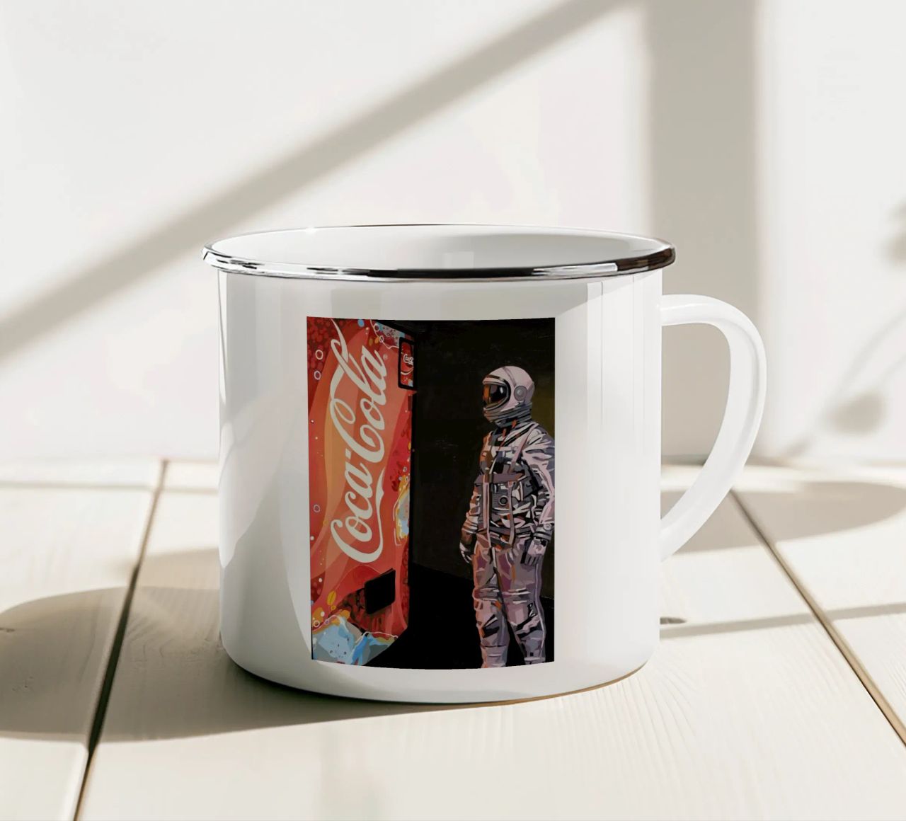 The Coke Machine tazza in smalto da Scott Listfield