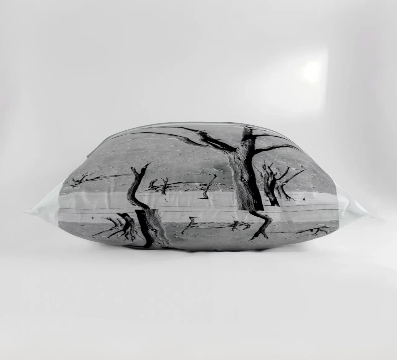 Deadvlei Trees cuscino da METROPOLIS