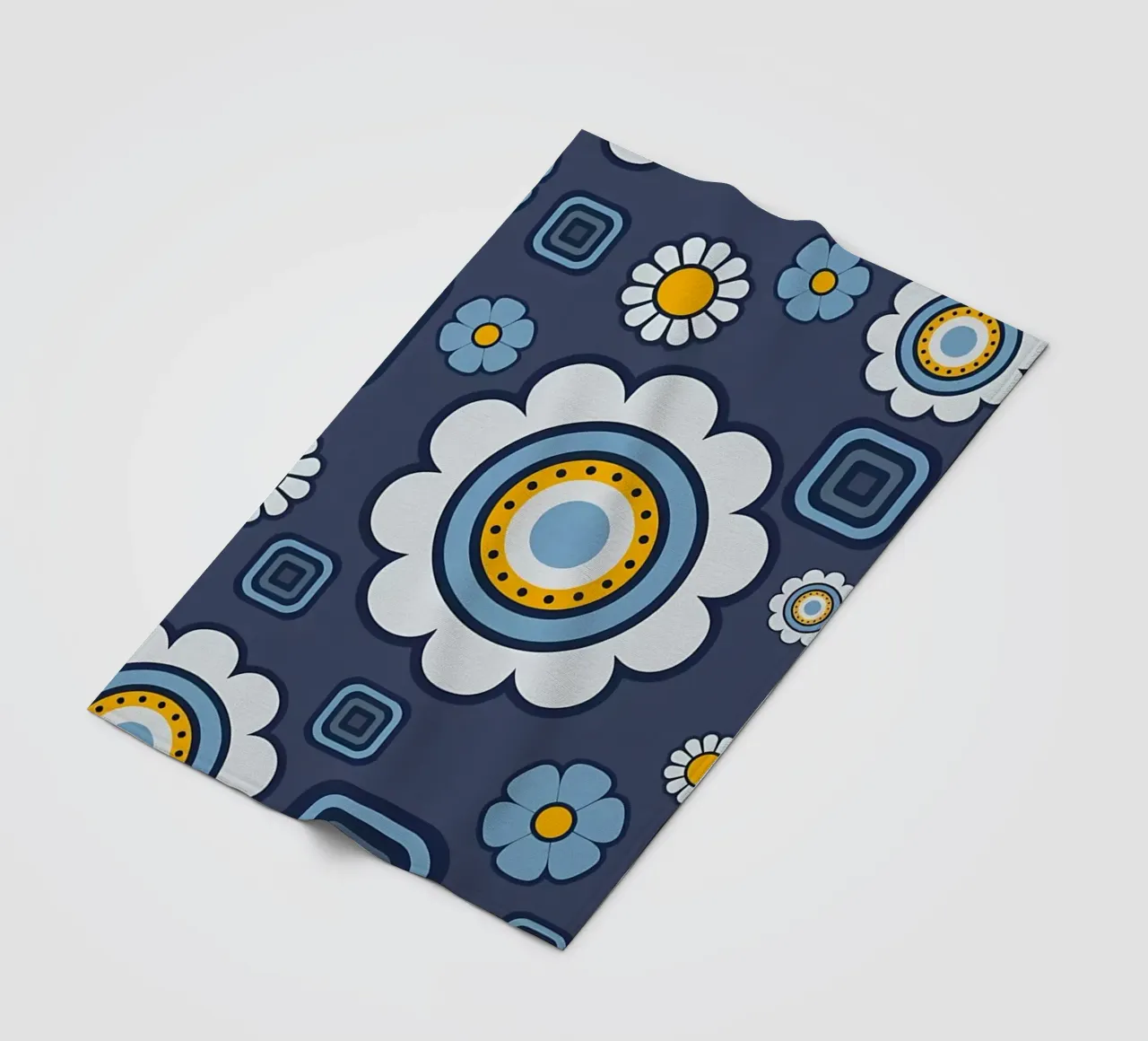 Motivo a quadri e fiori retrò coperta in pile da diedrich