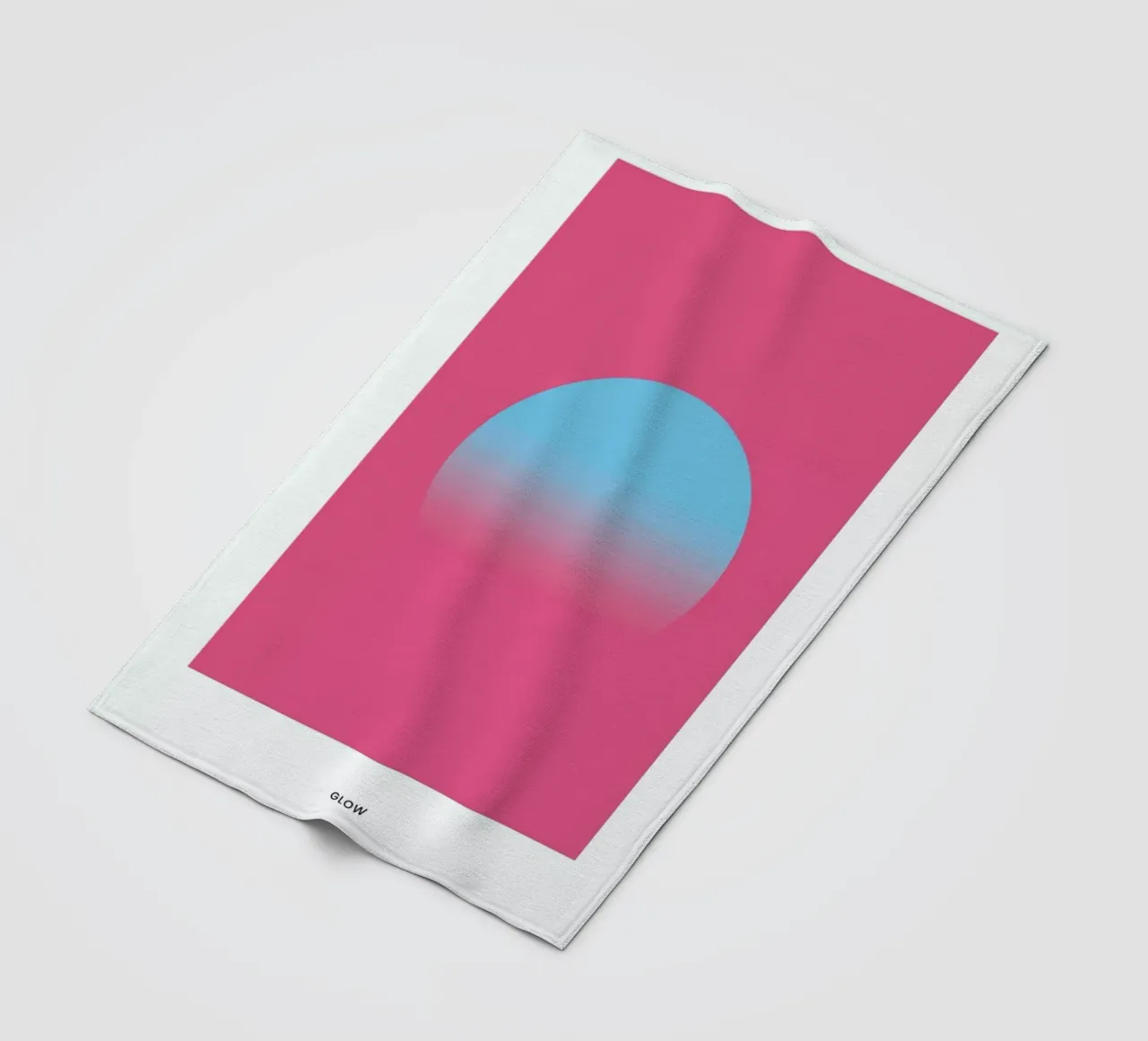 Glow #5 coperta in pile da daylight design studio