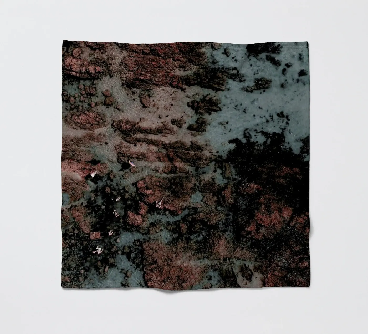 Walking on Mars Fleecedecke von Ingrid Beddoes