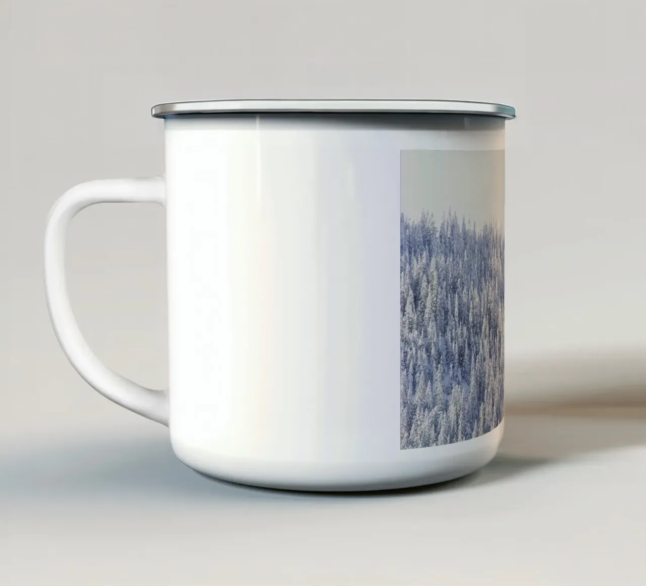Winter Forest tazza in smalto da Nur Mut