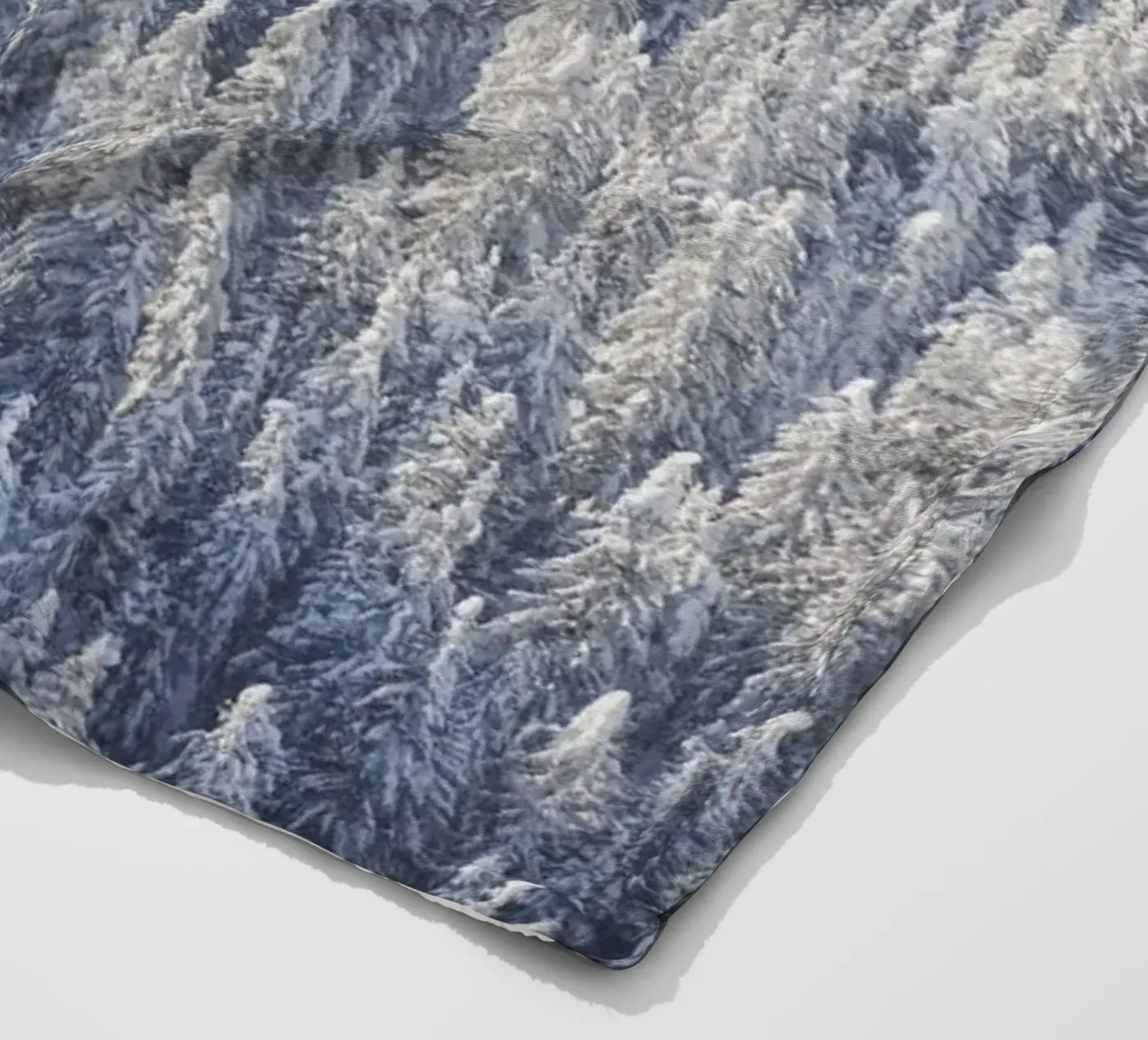 Winter Forest Fleecedecke von Nur Mut