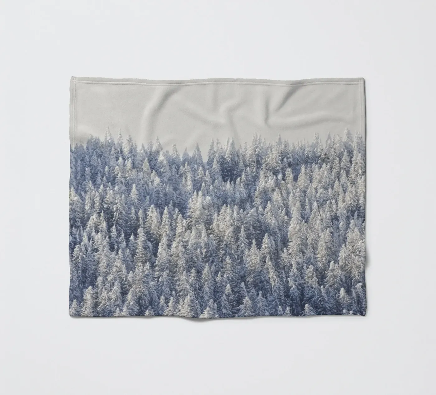 Winter Forest coperta in pile da Nur Mut