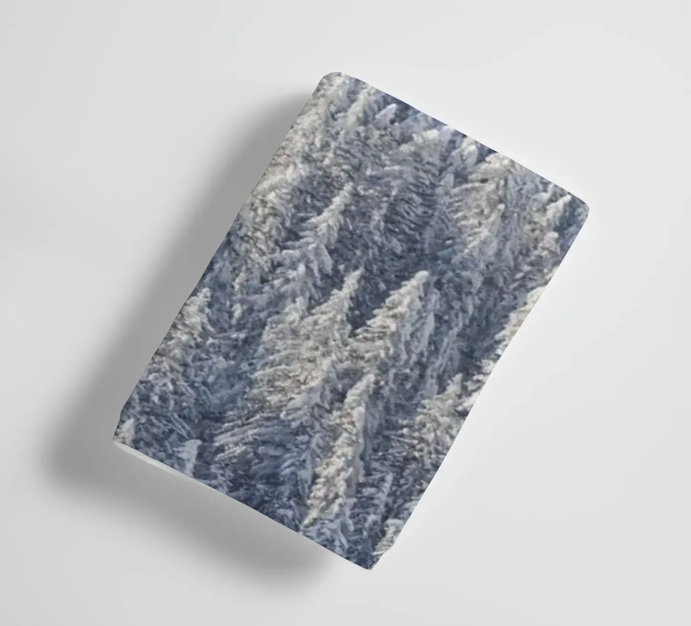 Winter Forest badhanddoek van Nur Mut
