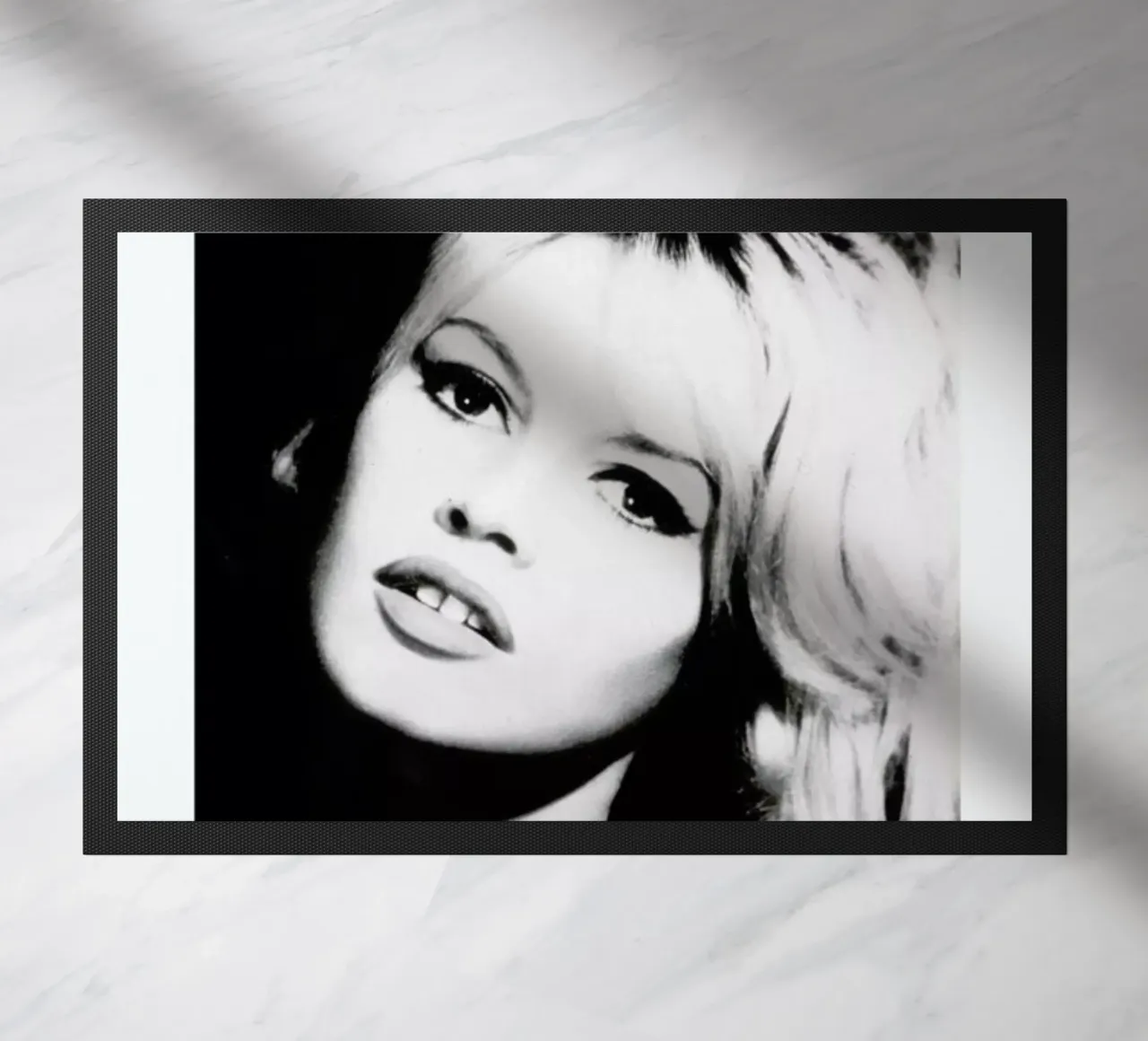 Brigitte Bardot zerbino da Gallery Print and Art Limited